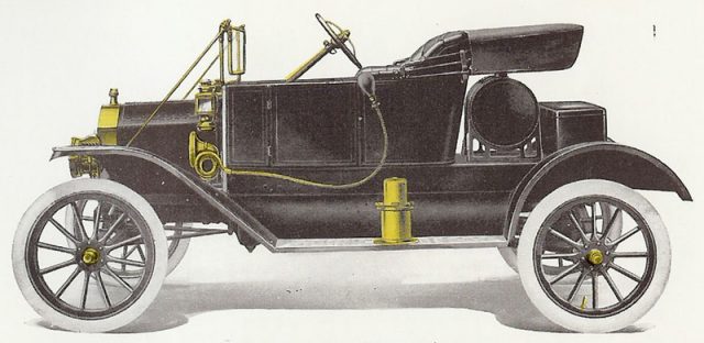 1912 Ford Torpedo Runabout