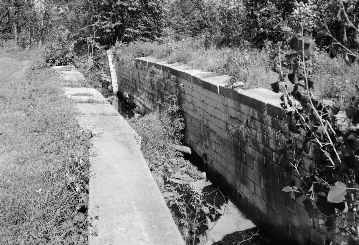 Original Erie Canal Lock No. 20